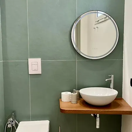 Al Mare Cusumano Apartman *