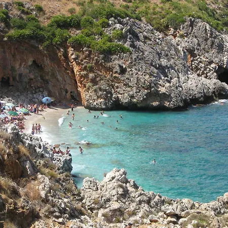 Al Mare Cusumano *
